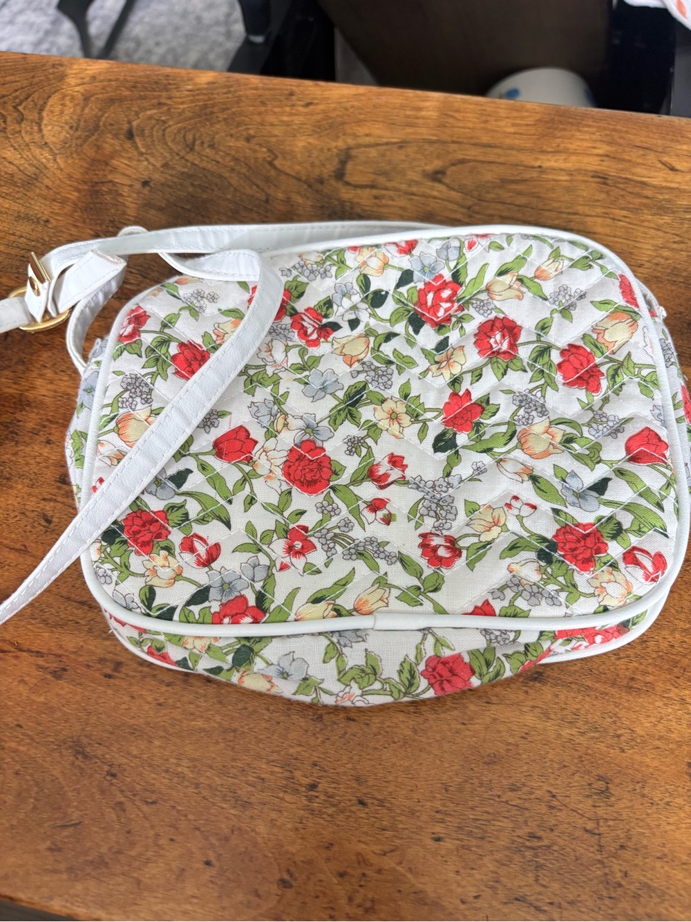 Vintage Cottagecore Floral Quilted Crossbody Bag